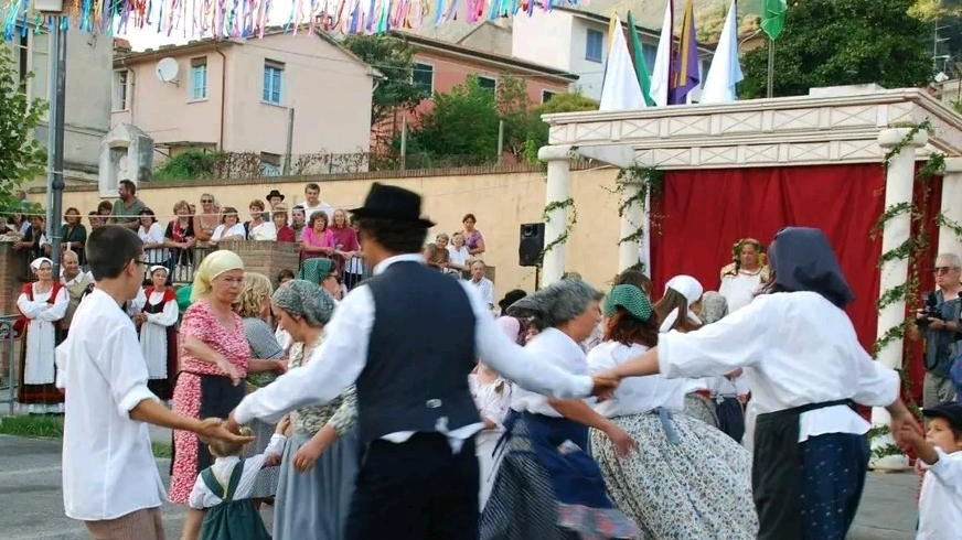 Torna a Strettoia la Rievocazione della Festa del Vino: un'immersione nella tradizione