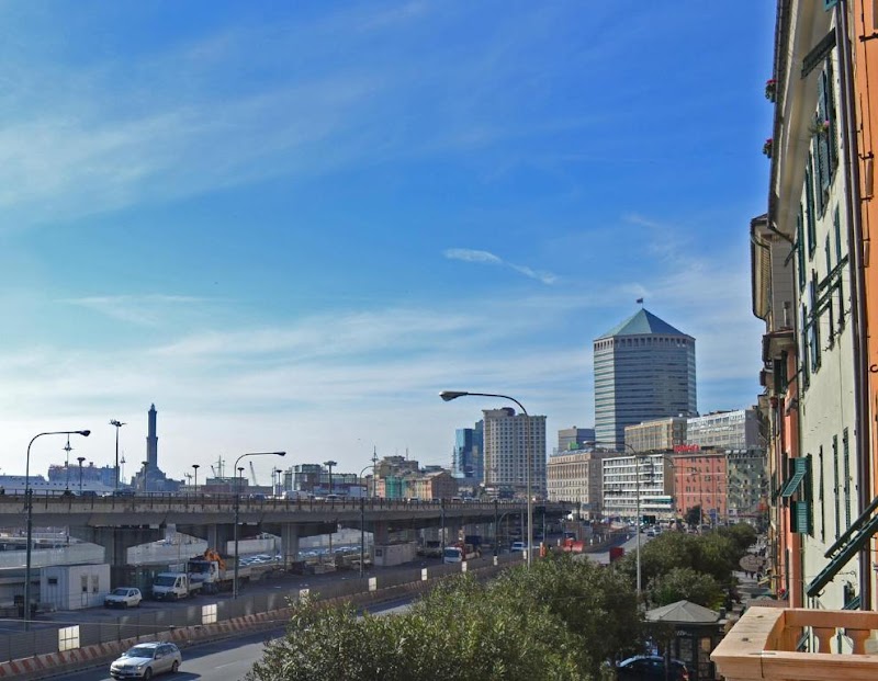 B&amp;B Delfino Blue