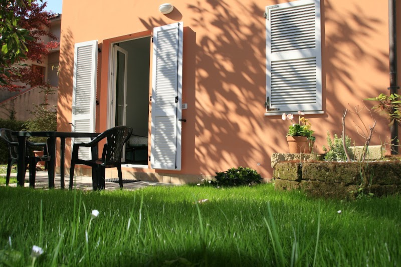 B&amp;B A due passi dal mare