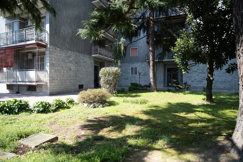 CASA AURORA Rozzano - affittacamere