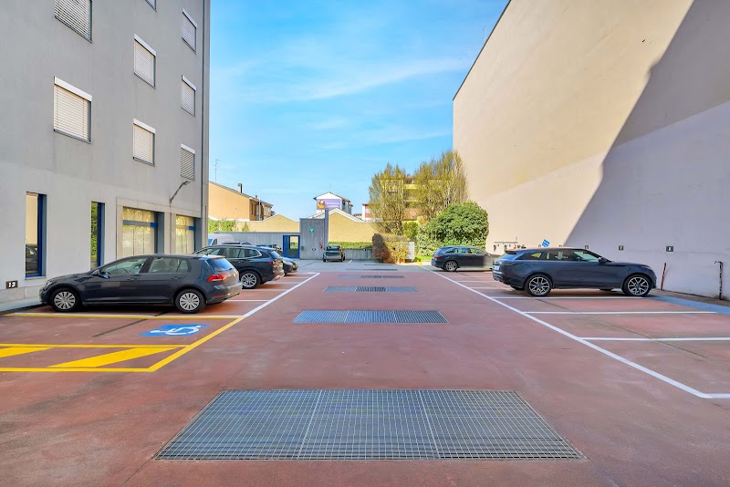 B&amp;B HOTEL Milano La Spezia