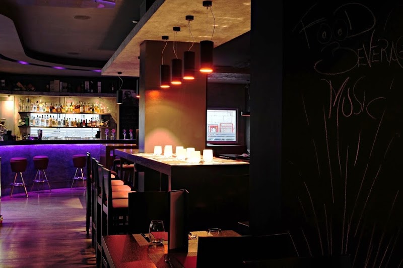 SUD food &amp; music