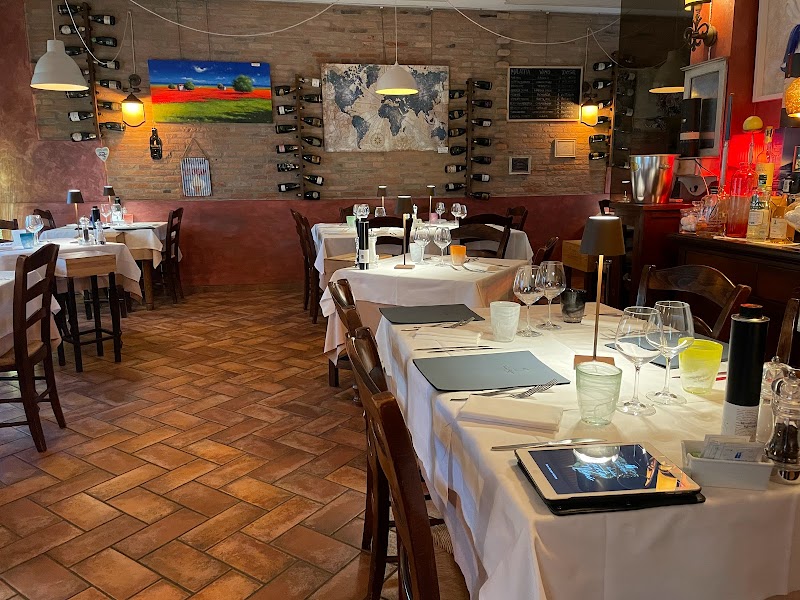 La Piccola Bottiglieria