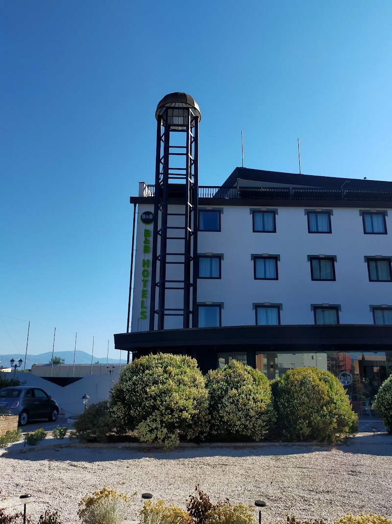 B&amp;B HOTEL Latina