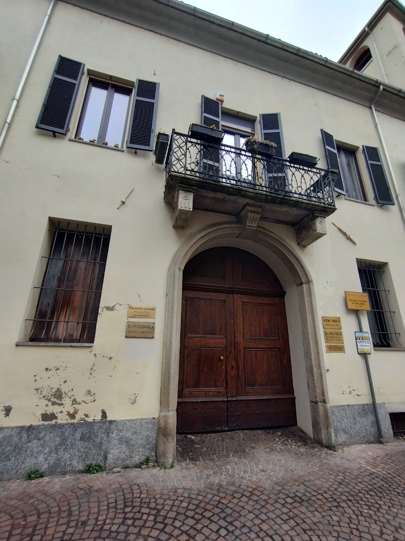 Palazzo Cusani Charming Rooms