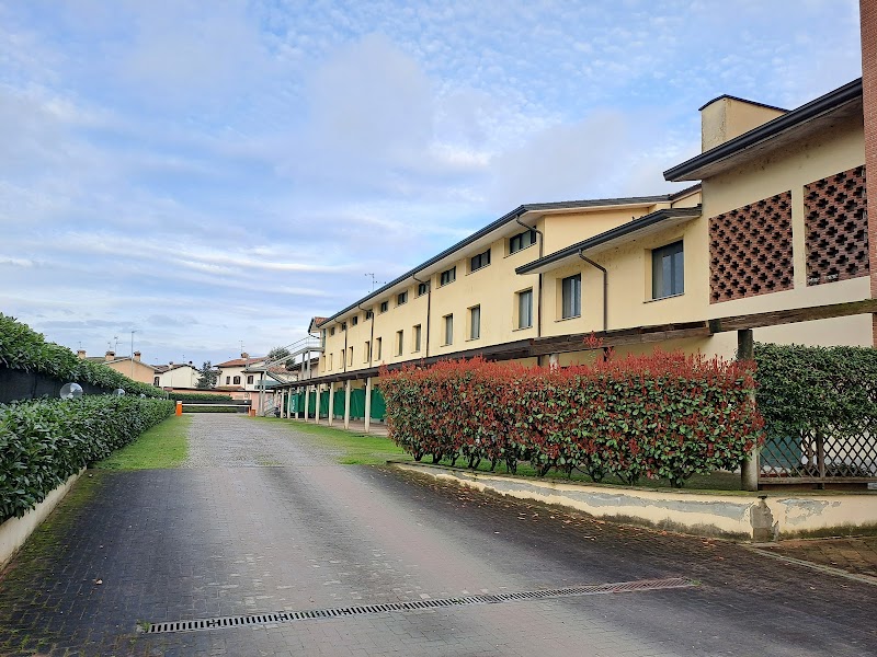 HOTEL RIZ