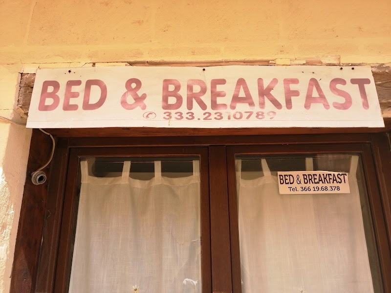 Bed and Breakfast via grimm 5