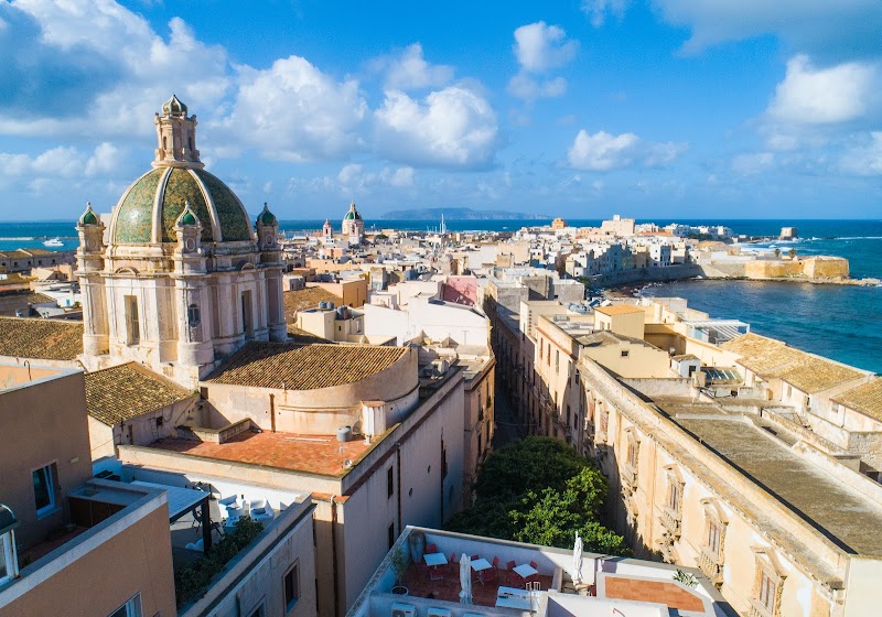 ZIBIBBO SUITES &amp; ROOMS - Aparthotel in Centro Storico a Trapani