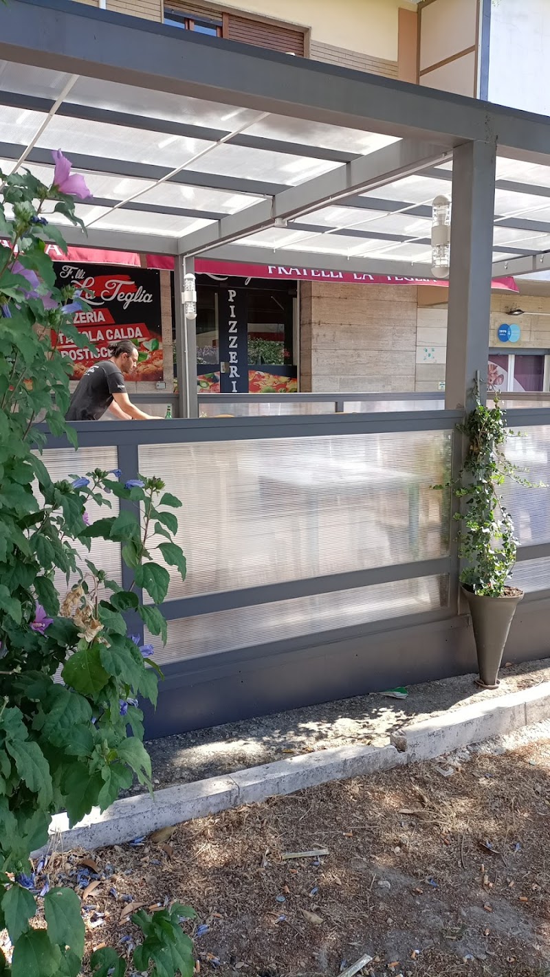 Pizzeria Tavola Calda Fratelli La Teglia