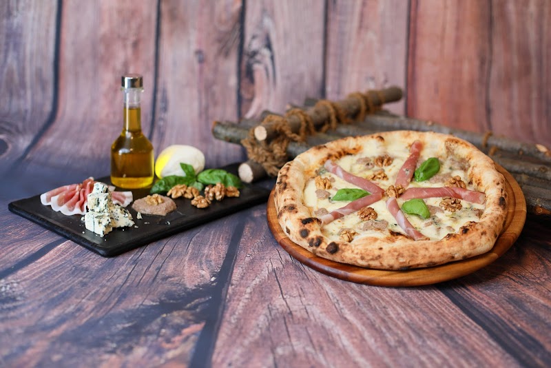 Pizzeria Santa Colomba da Saverio