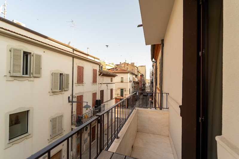 FLOW ROOM&AMP;BREAKFAST