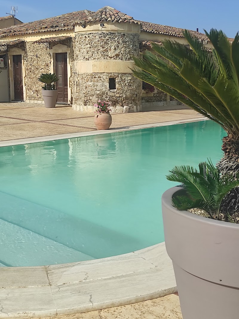 L'Antica Tenuta Malerba di Mariangela Santa e Salvatore Malerba s.n.c.