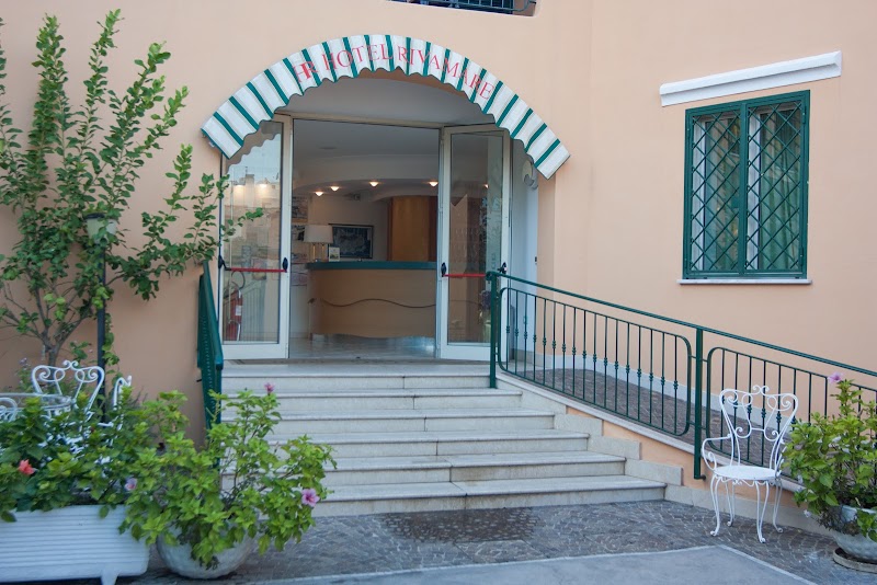 Hotel Rivamare