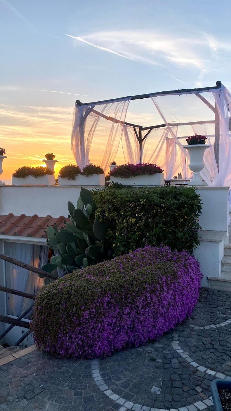 Sunset House Alloggio Turistico CIN: IT058007C25UKNWBCP