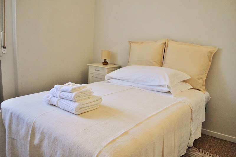 B&amp;B Tabì - 200m dall'Hesperia (Animali non ammessi)