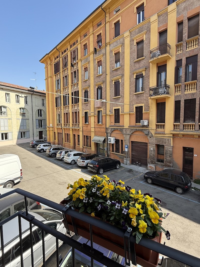 B&AMP;B PRIMO PIANO MODENA